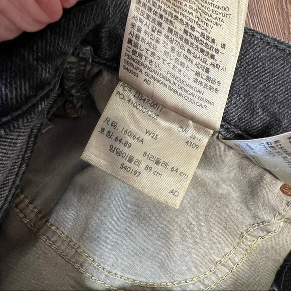 Levi's® Premium RIBCAGE WOMEN'S SHORTS SZ 25/0 - Picture 8 of 9